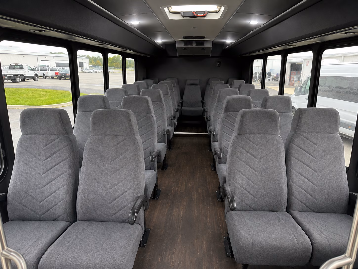 hotel shuttles for conferences and business travel